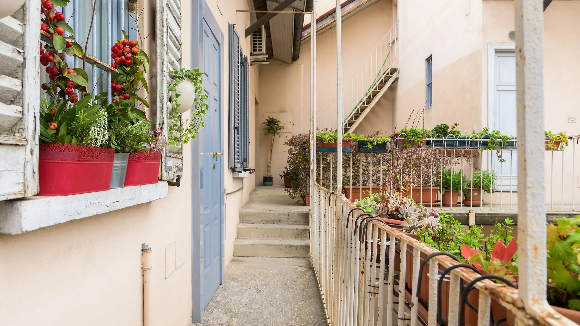 Apartment Bnbutler - Sarpi Milan